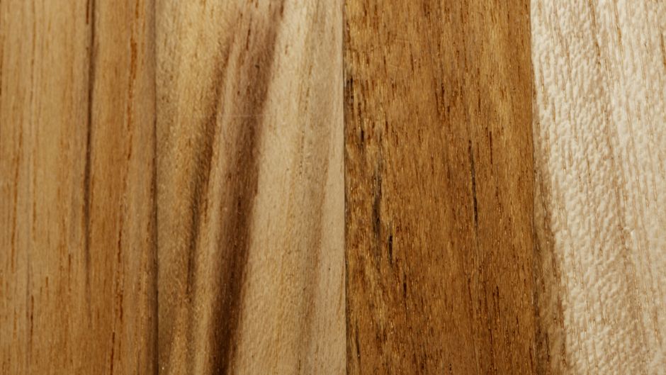 Contoh kayu jati grade A yang halus dan seragam