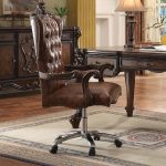 Kursi Kerja Direktur Mewah