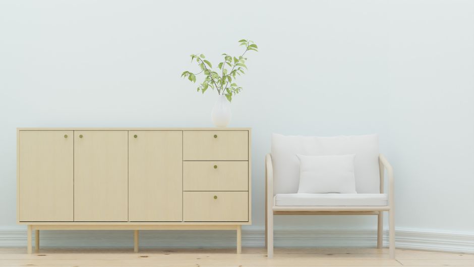 Contoh furniture interior dari kayu sungkai bernuansa terang